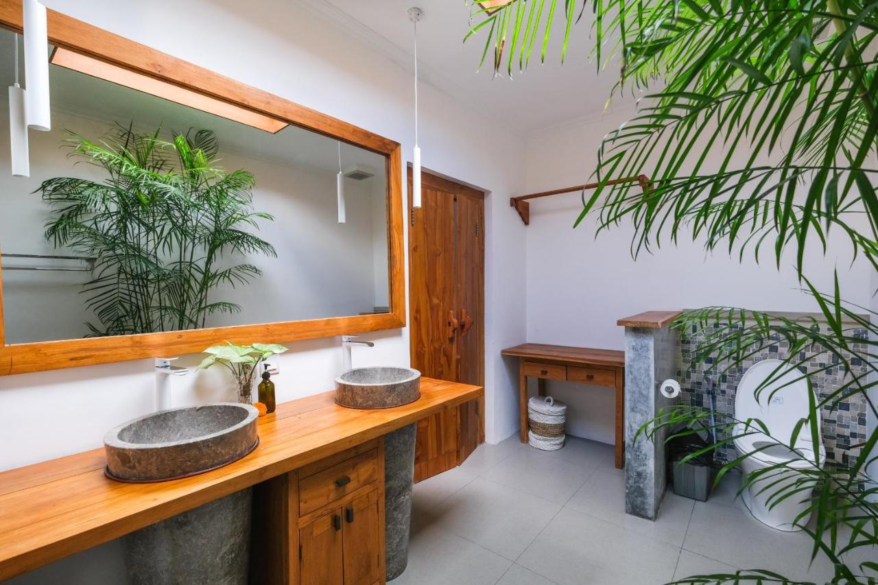 Molokai Suites Улувату Экстерьер фото